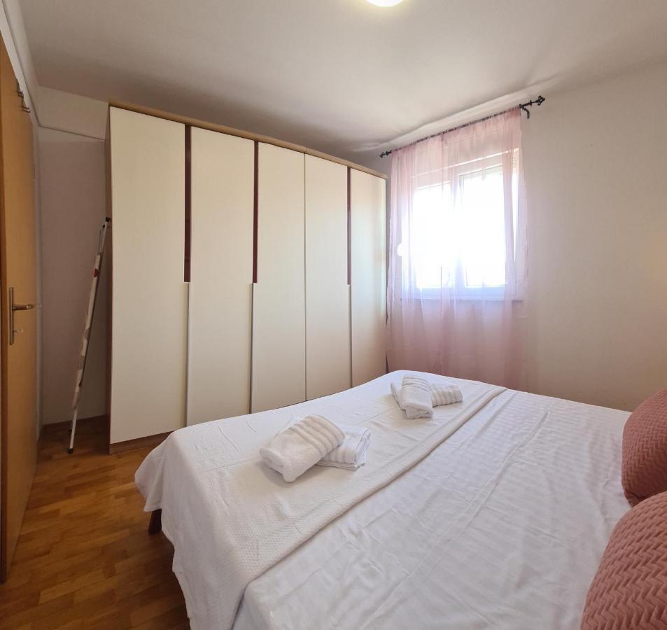 Appartamento Ciao Zara Esterno foto
