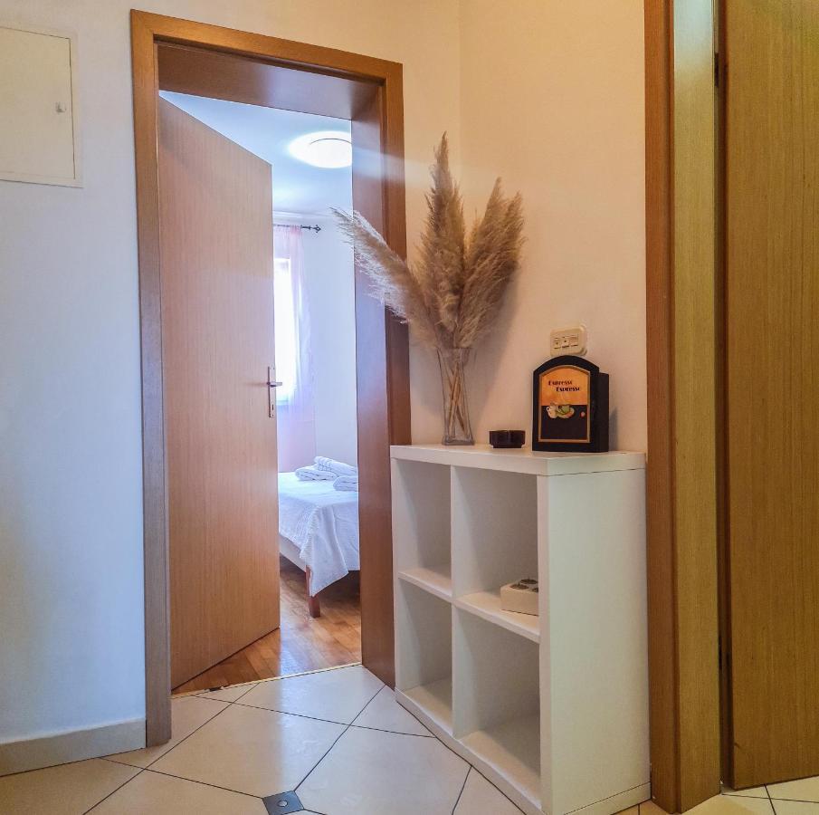 Appartamento Ciao Zara Esterno foto